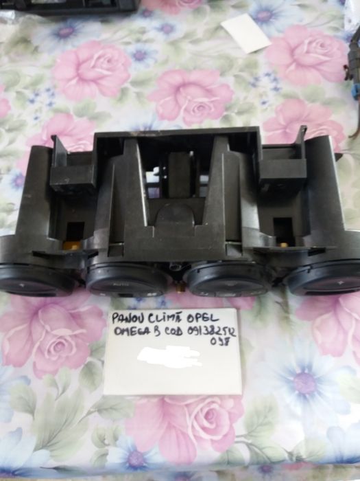 Panou clima Opel Astra H cod 90151-241/0005