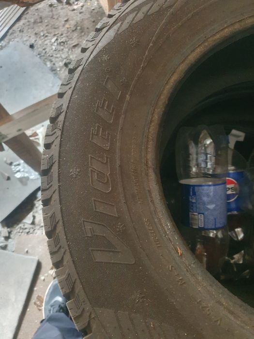 Продам зимние шины