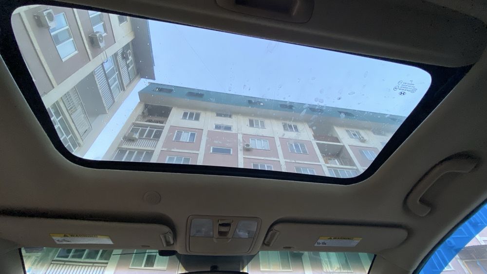 Hyundai Elantra 2012