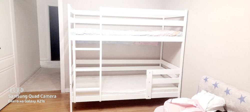 двухъярусная кровать