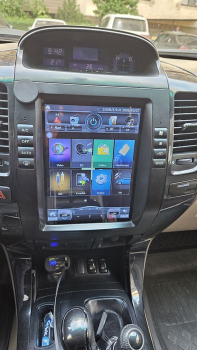 Prado 120 Магнитола  Android в стиле TESLA