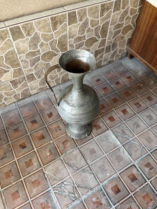 Медная ваза, антиквариат