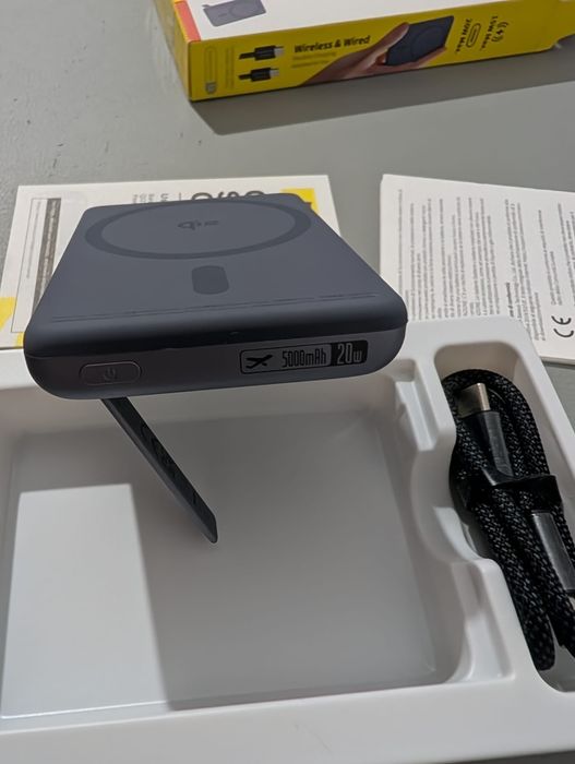 Baterie externă (power bank) Baseus PicoGo AM31 Qi2 Ultra-Mini, capacitate 5000mAh