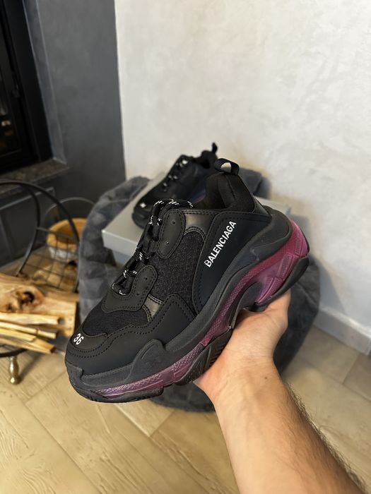 Balenciaga Triple S Clear Sole Neon