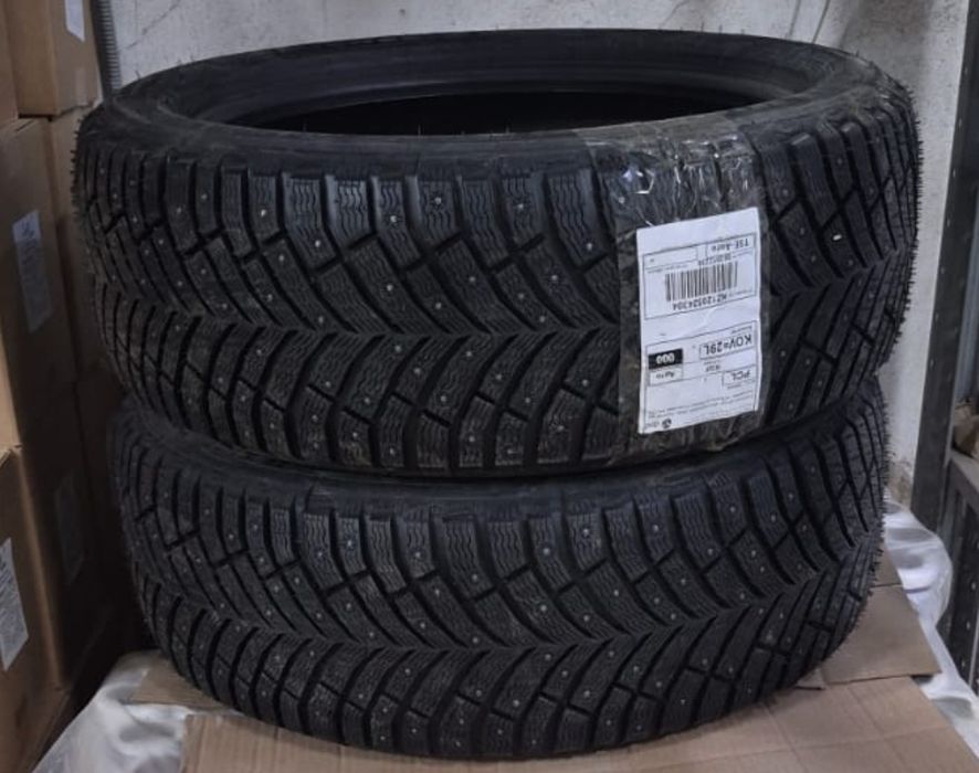 Michelin X-Ice North 4, 235/90/19