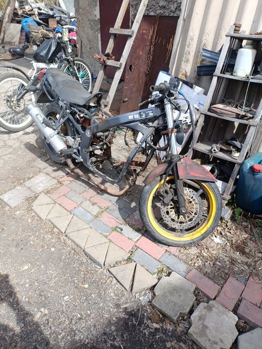 Продам Сузуки gs500e на запчасти