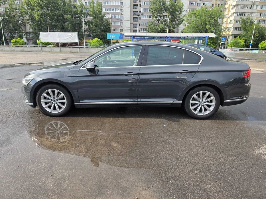 VOLKSWAGEN Passat 2017
