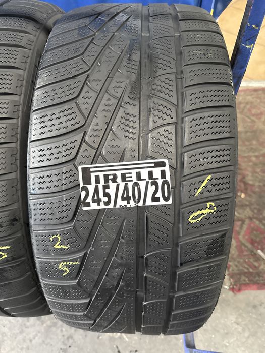 245/40/20 Pirelli M+S