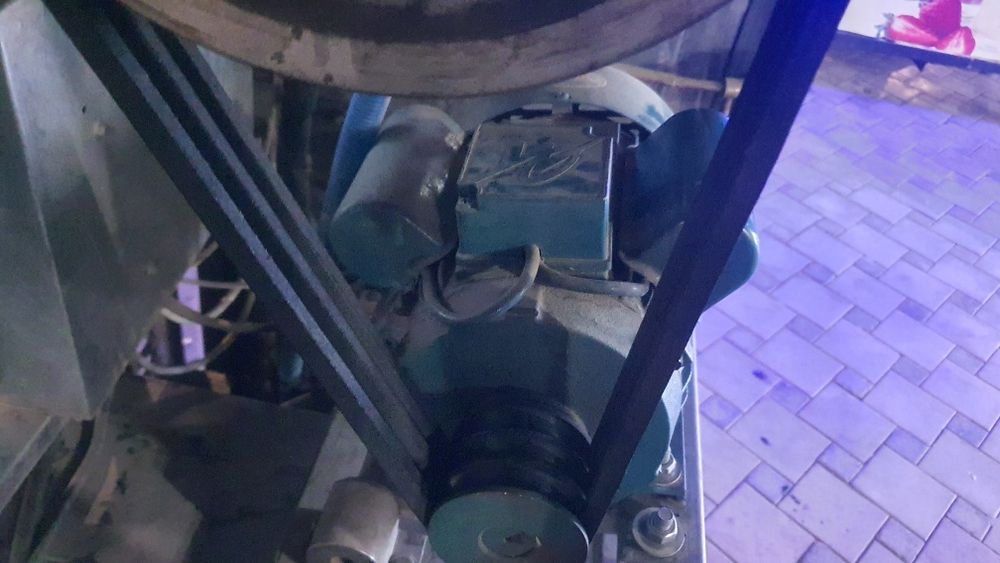 Marojne apparat frezer frigomat  apparat sotiladi