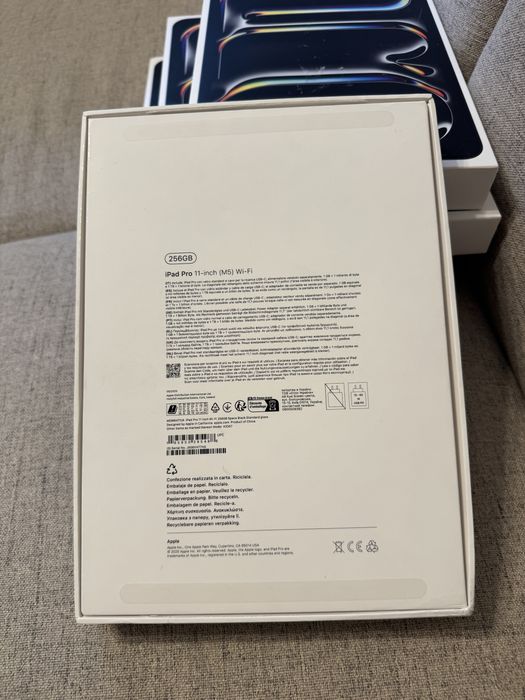 ipad pro 11” cu M5 (2025) 256gb space black, wifi, 9 cicluri, garantie