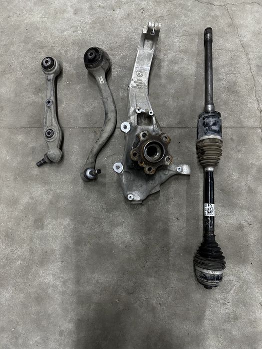 Bmw x5 G05 x6 G06 Fuzeta dreapta planetara brate perna