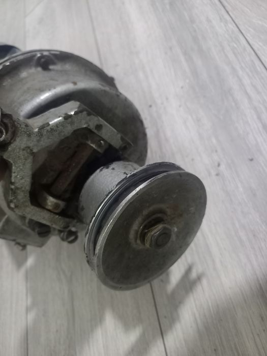 Двигатель асинхронный