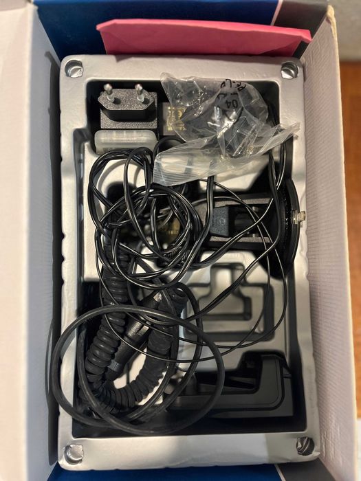 Продавам нова навигация