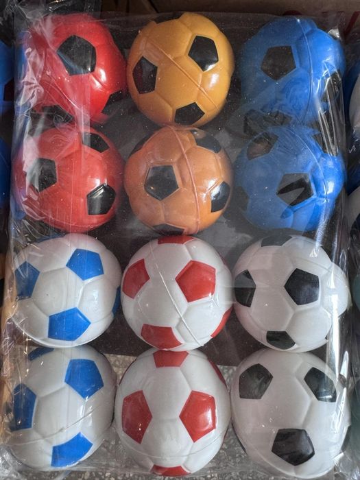 Подскачащи топки Moon Ball и Sky Ball