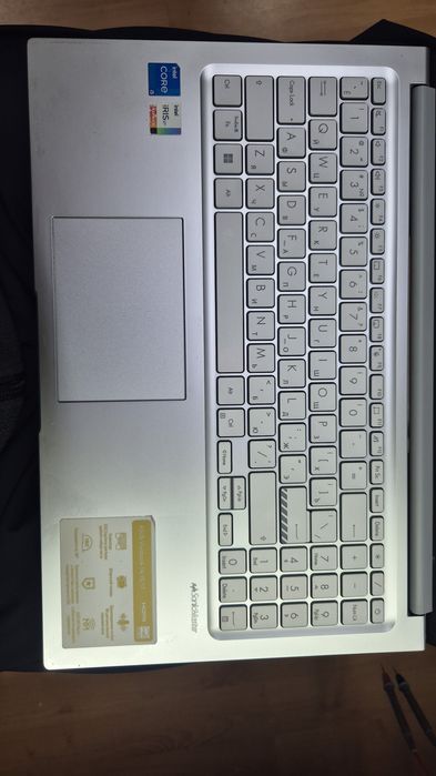Asus vivobook 15