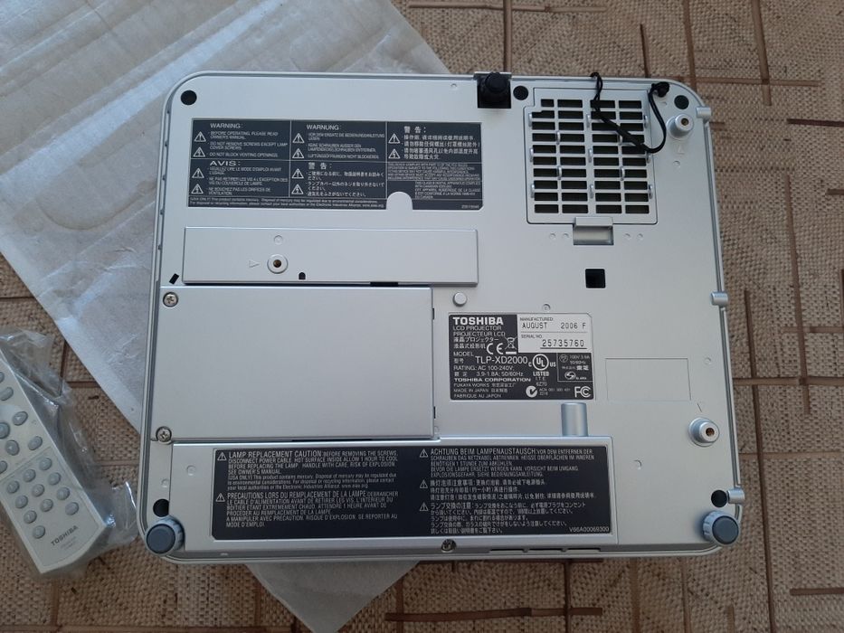Проектор Toshiba TLP-XD2000