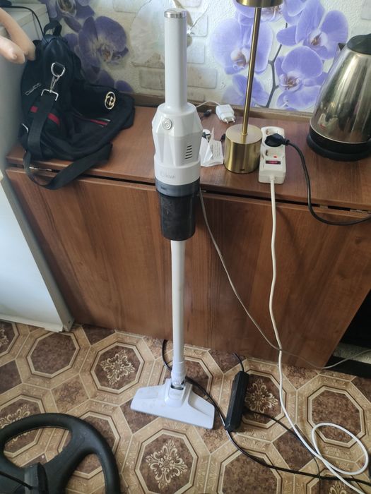 Продам пылесос срочно