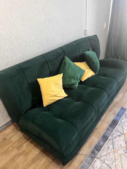 Продается новую тахту.