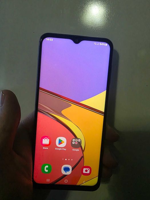 Samsung A13  64 GB.   dual sim