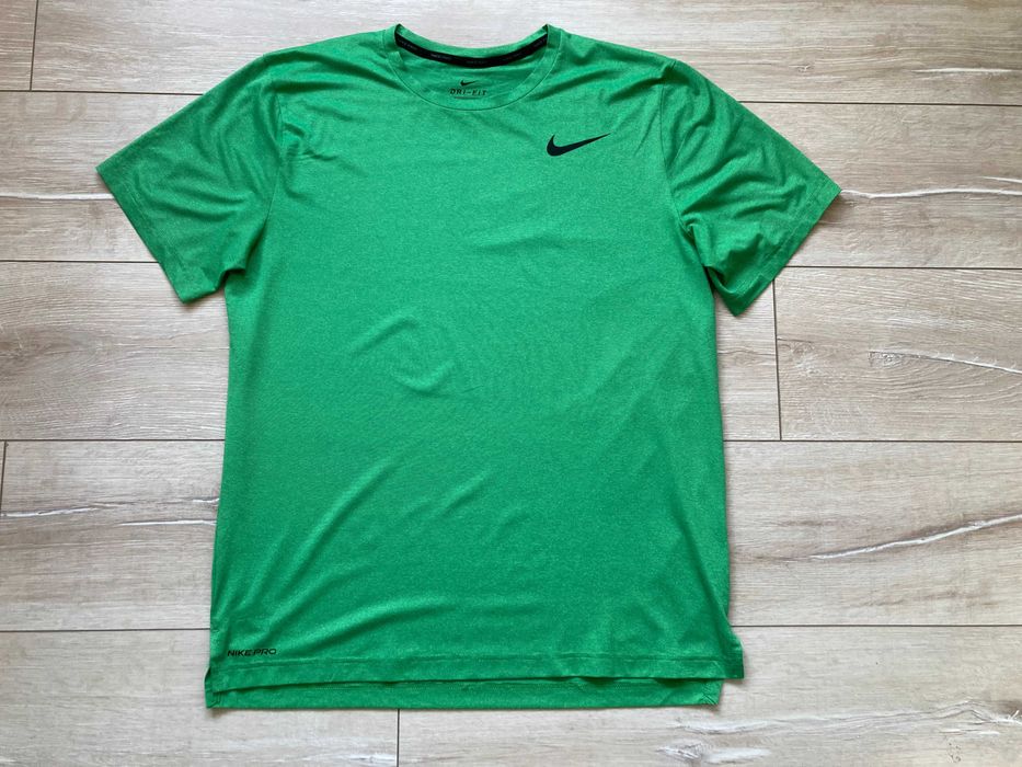 Найк Nike Pro Hyperdry Dri Fit мъжка спортна тениска размер М