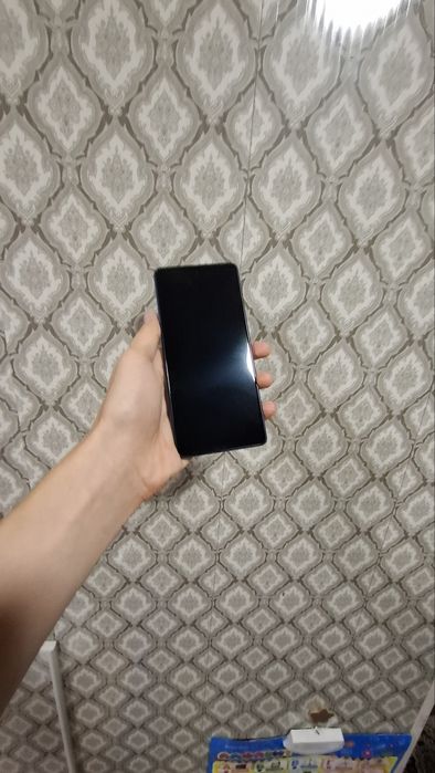 Tecno Pova 6 ,256gb/8gb,