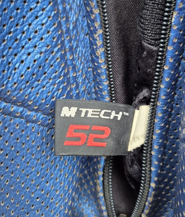 Продавам цял кожен екип за мотор MTech  размер 52