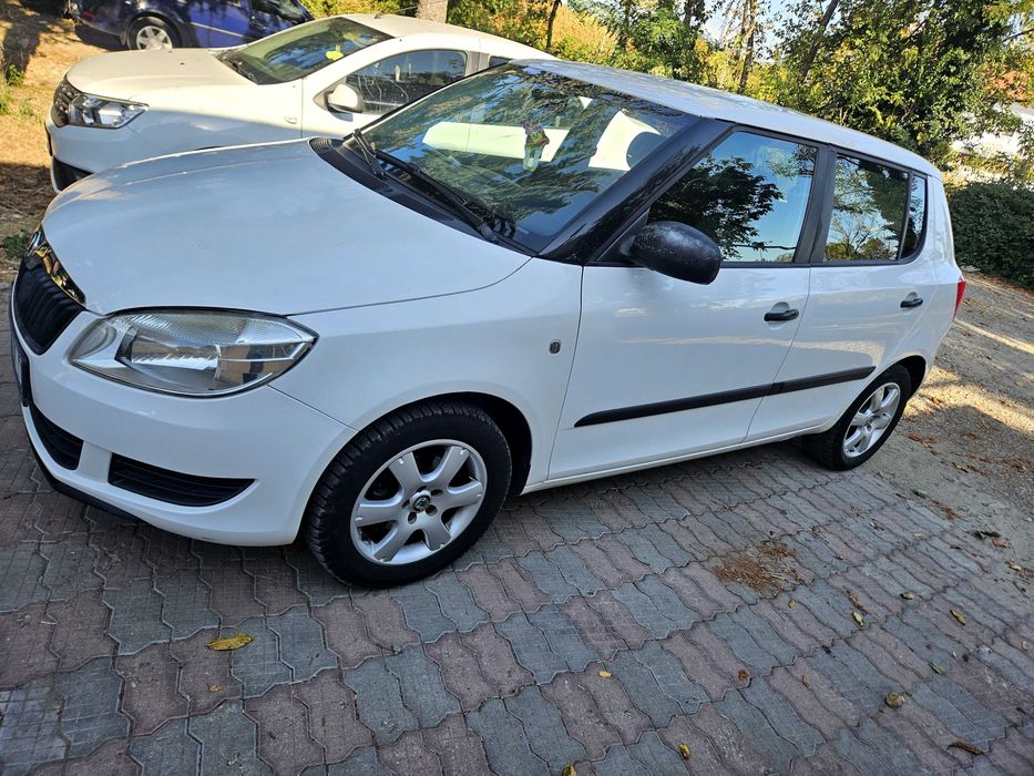 SKODA Fabia 2011 — imagine 10