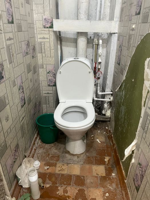 срочно продам унитаз