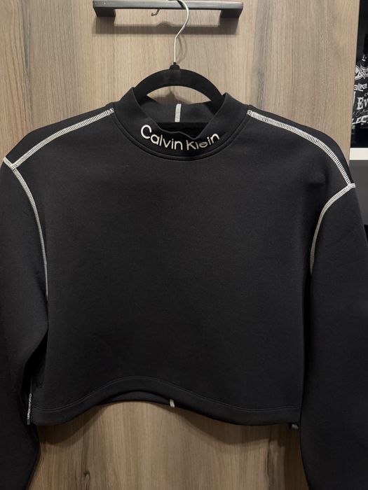 Лот От Дамски тениски Guess,Nike,Calvin Klein,Emporio Armani,Adidas