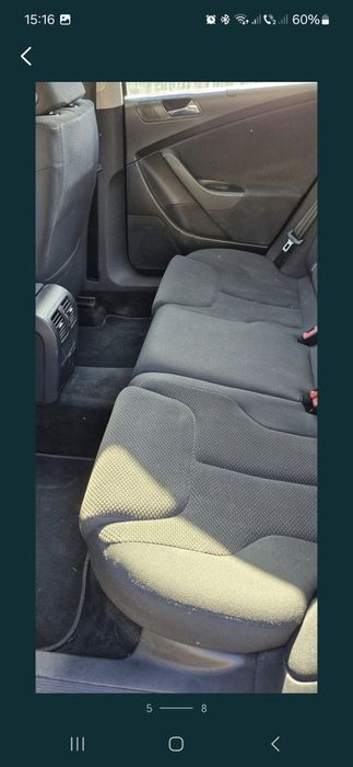 Vând Volkswagen Passat B6