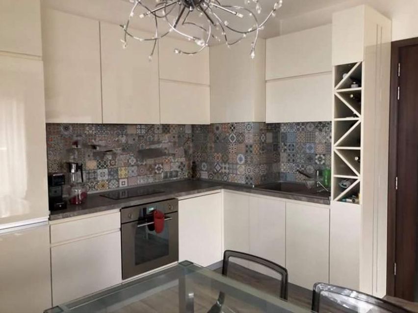 Дава се под наем Двустаен апартамент в София, Красно село - 70 кв.м за 509.49 € - Снимка #1