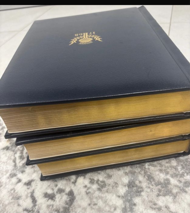 Enciclopedia Britannica primele 3 volume