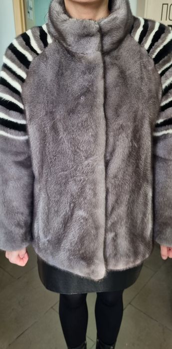 Шикарная шубка автоледи