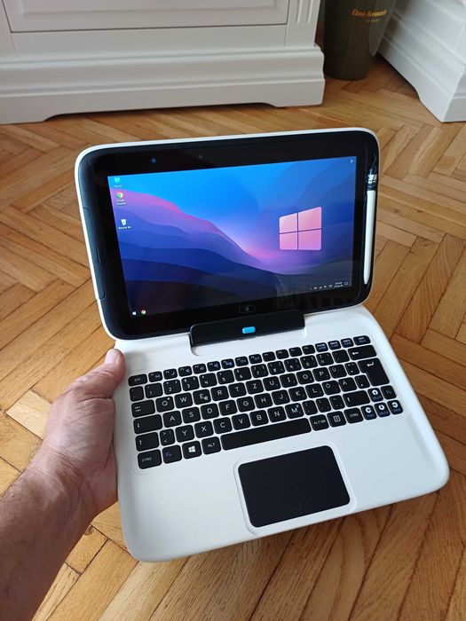 Laptop tableta touchscreen
