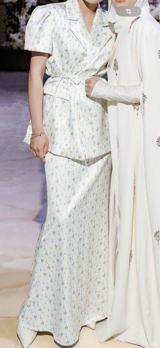 Нарядный костюм