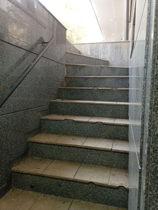 Сдаётся помещения на Катортоле подвальное без посредников