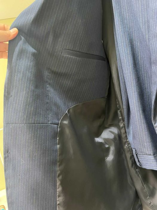 Мужской костюм..