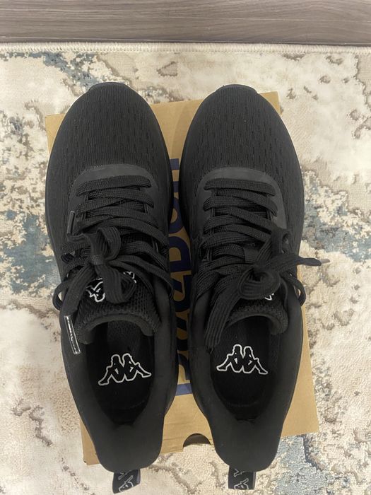 Кроссовки из текстиля новые