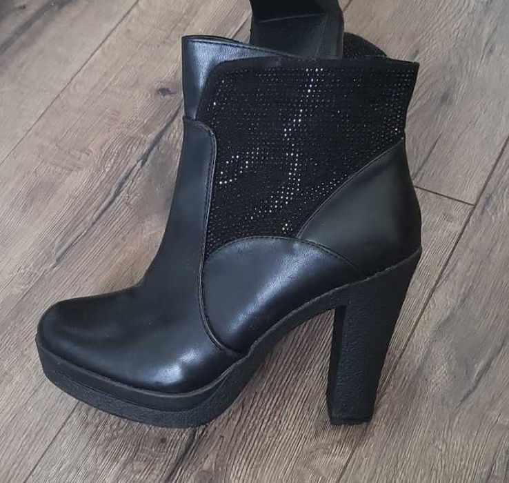 черни боти на дебел ток от Mi moda естествена кожа