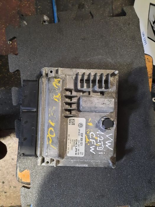 Calculator motor ecu motor vw polo 6r 1.2tdi cfw seat ibiza 1.2tdi cfw