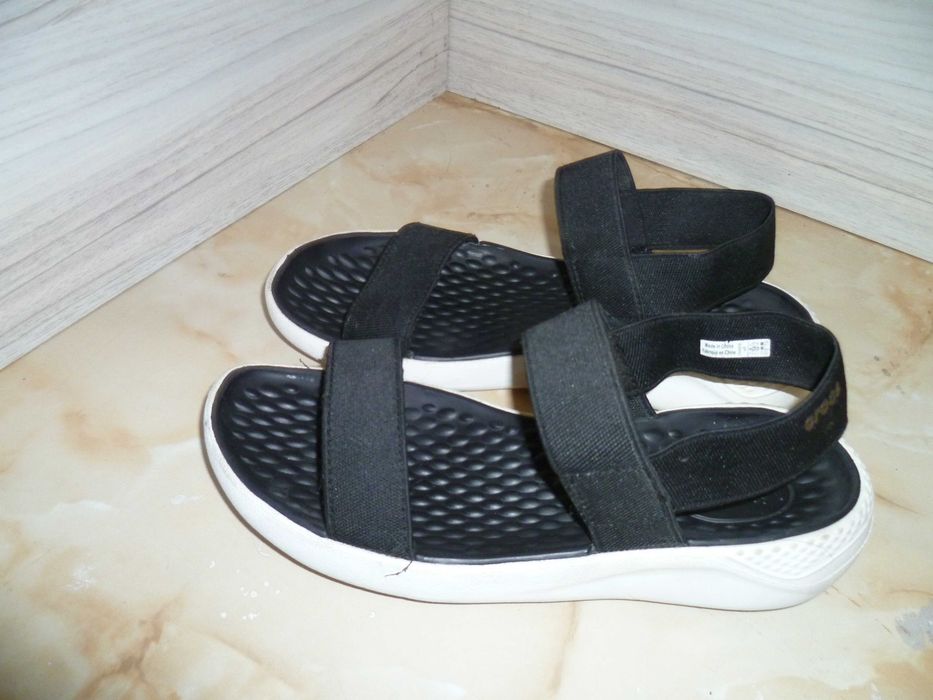 CROCS сандали №38