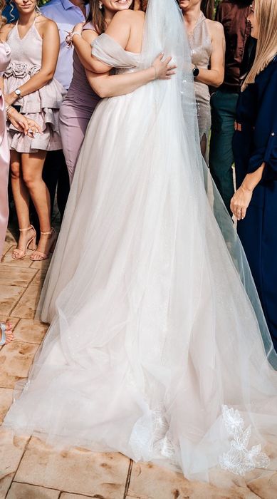 Сватбена рокля Ivory цвят Viktoria wedding