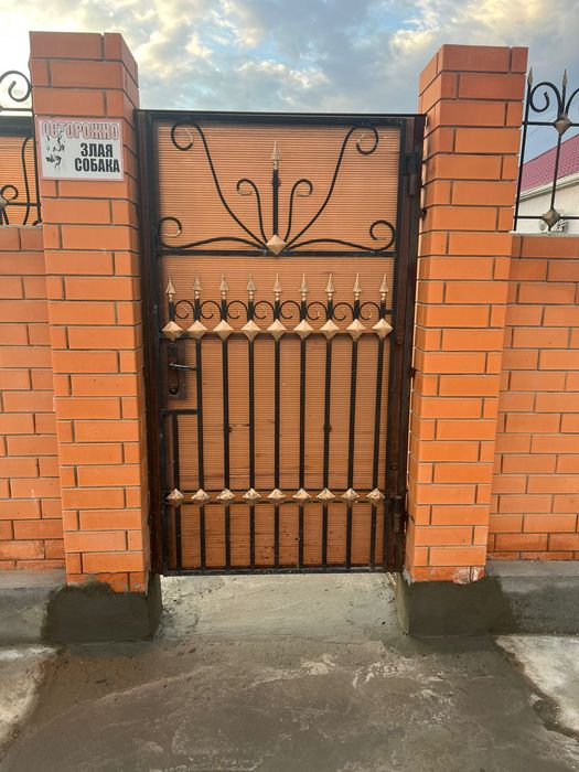 Ворота и колитка с моторчиком в хорошем состоянии