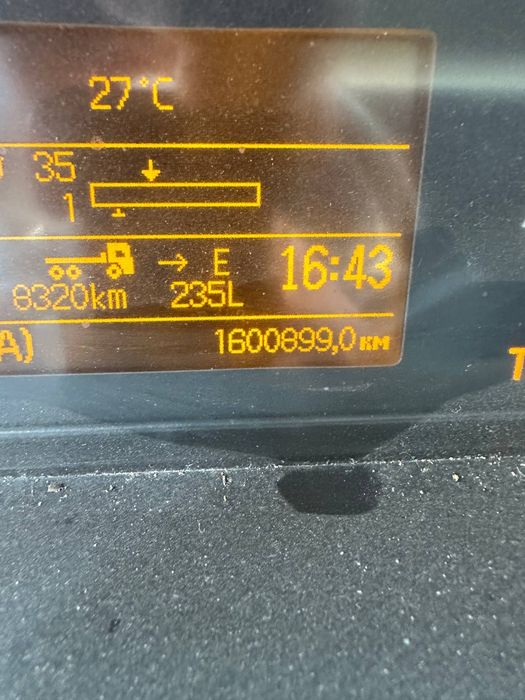 VOLVO EURO 5 + KRONE Прицеп Сотилади