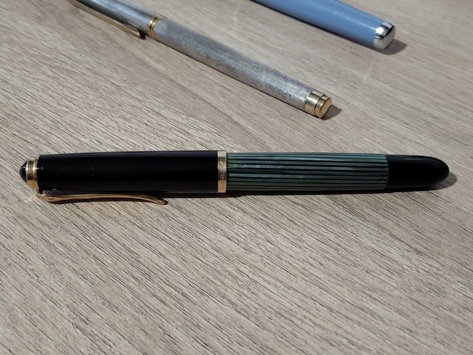 3 броя писалки PELIKAN