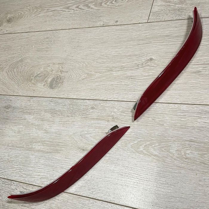 Отражатели (катафоты) заднего бампера BMW E60