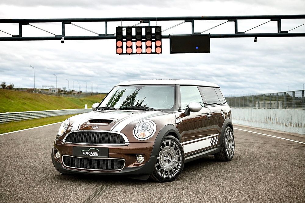 Mini Clubman *** MINI COOPER S CLUBMANN John Cooper Works-175 PS-OZ Racing RALLY **
