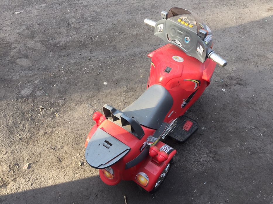 Электромашинка (мотоцикл)