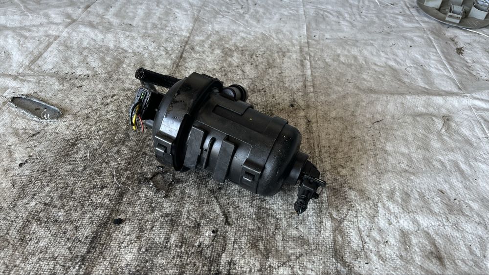 Suzuki SX4 S-Cross корпус горивен филтър