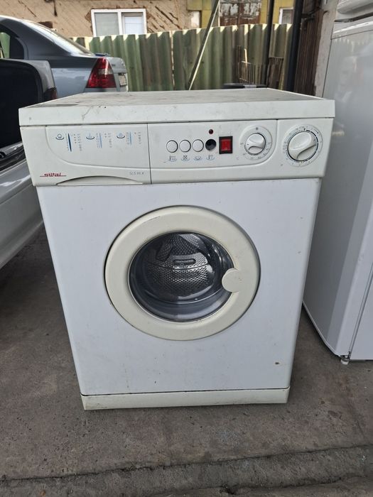 Стиральная машинка Siltal требует замены подшипника или на запчасти